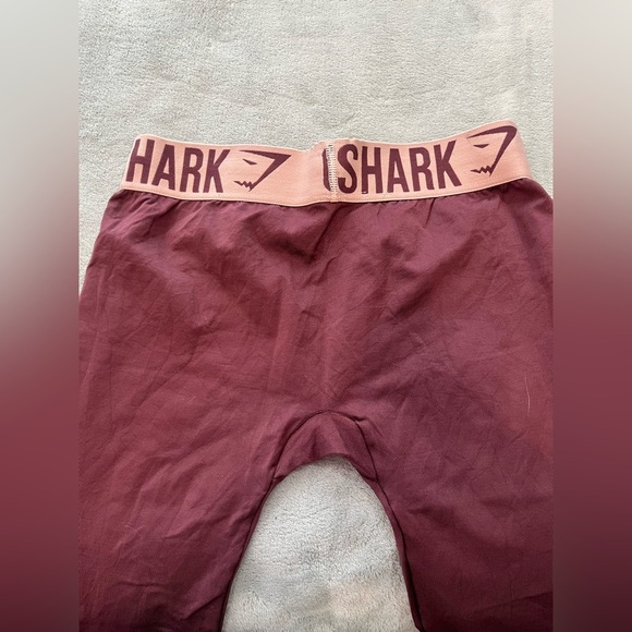 Gymshark capris - Picture 3 of 3